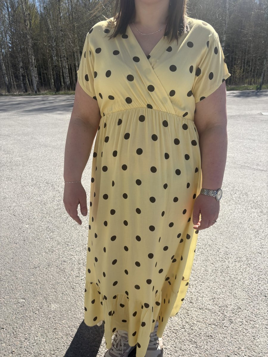 COSY HOUSE LIZETTE KLÄNNING DOTS Gul